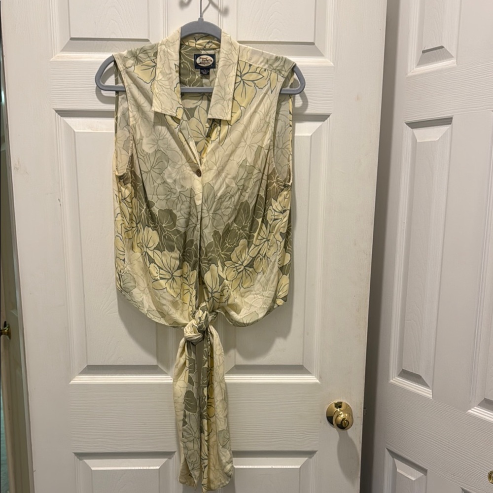 Tommy Bahama‎ Yellow Sleeveless Tie-Front Blouse
